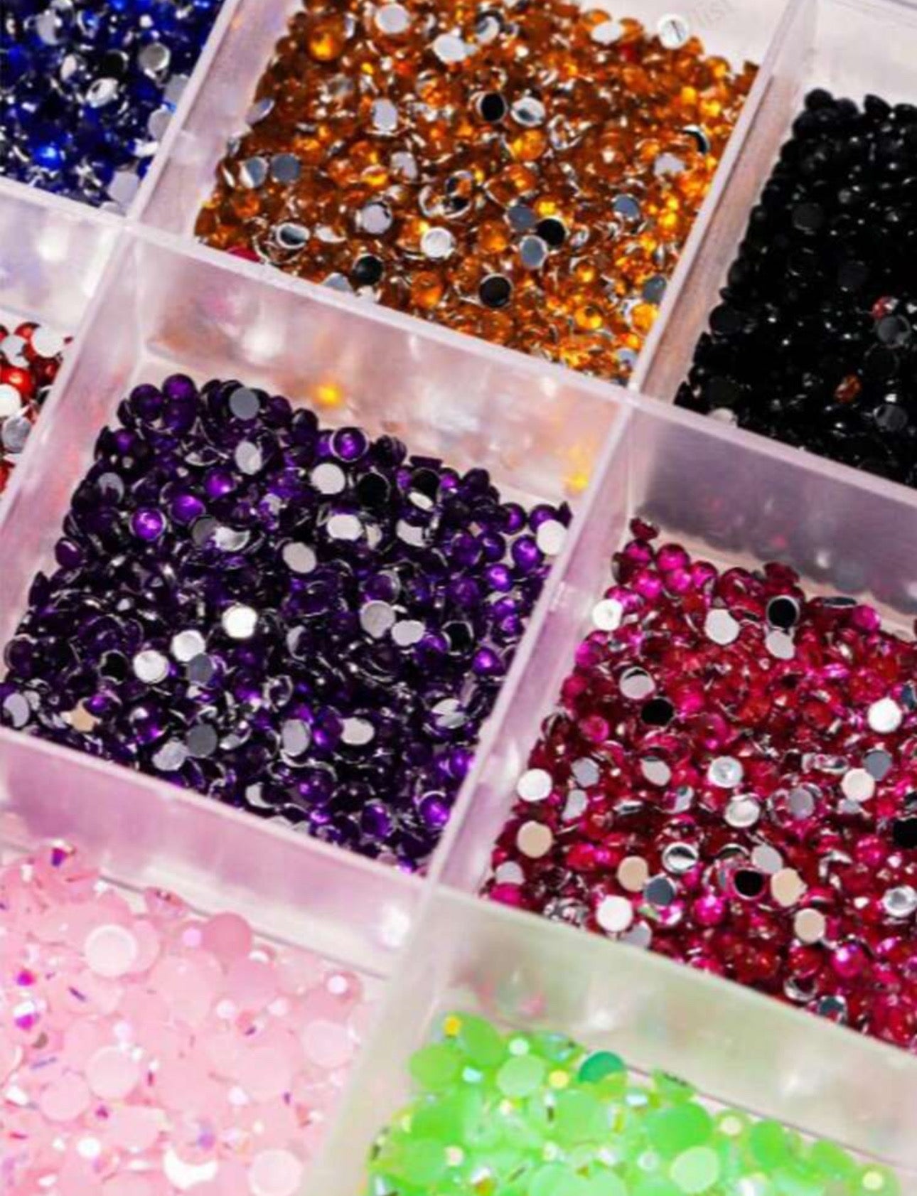 5000(approx) piece Nail Crystal Box