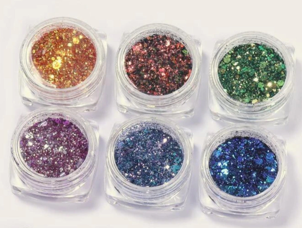 NEW IN ❤️ 6 Pack of Various Glitters