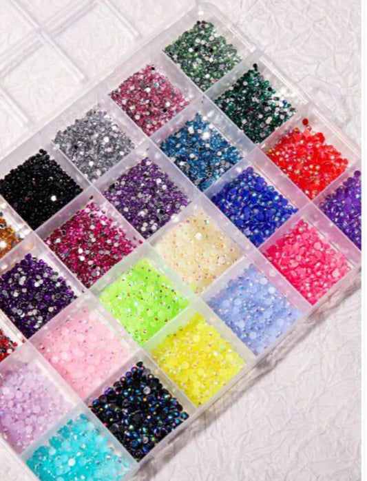 5000(approx) piece Nail Crystal Box