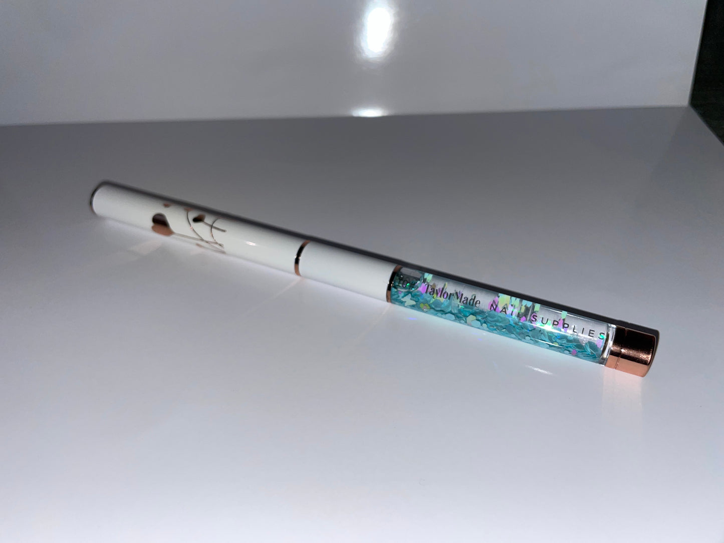 Size 10 Floating Glitter Acrylic Brush