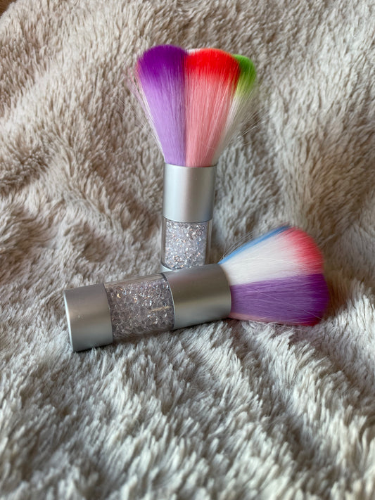 Dusty Diamanté Brush