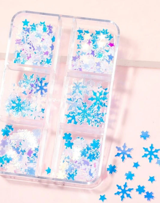 NEW IN ❤️ Box of Snowflakes