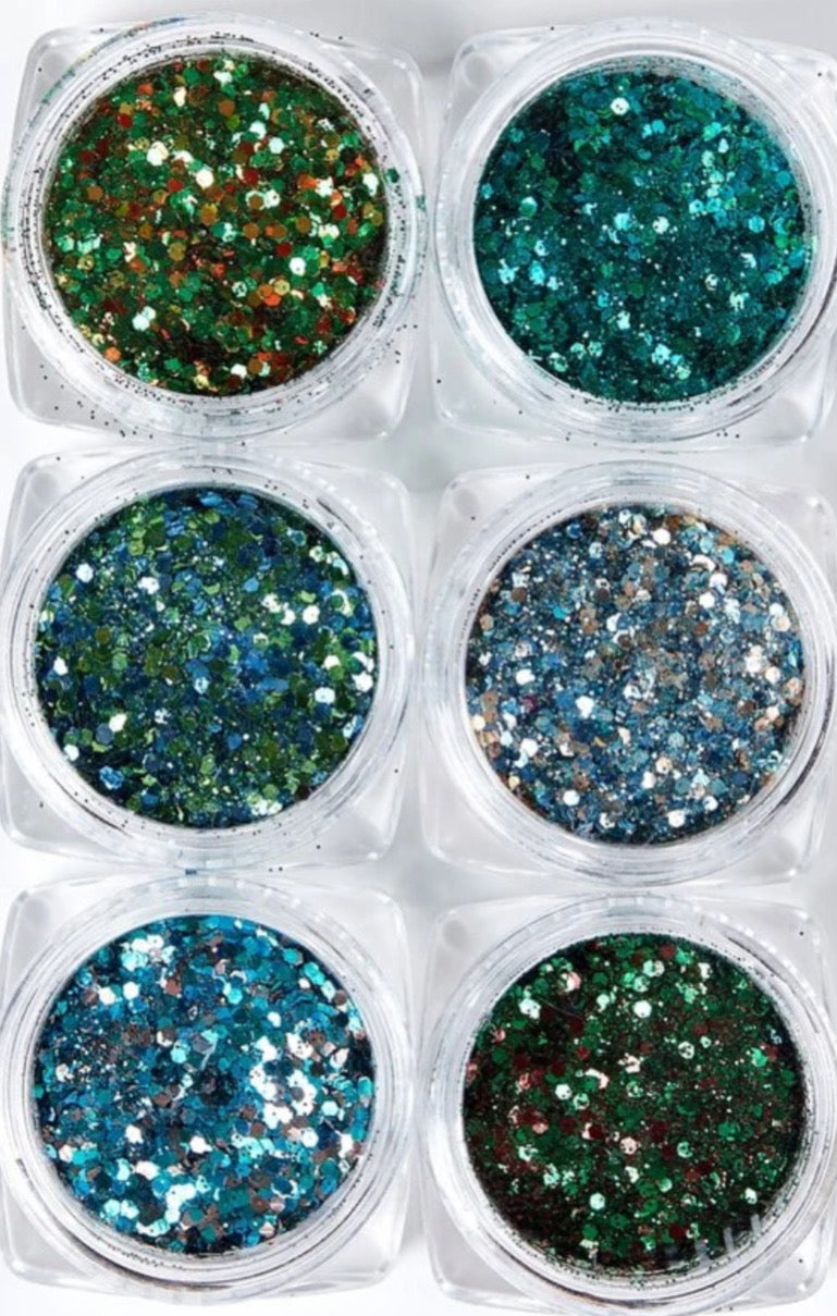 NEW IN❤️. Pack of 6 Green Glitters